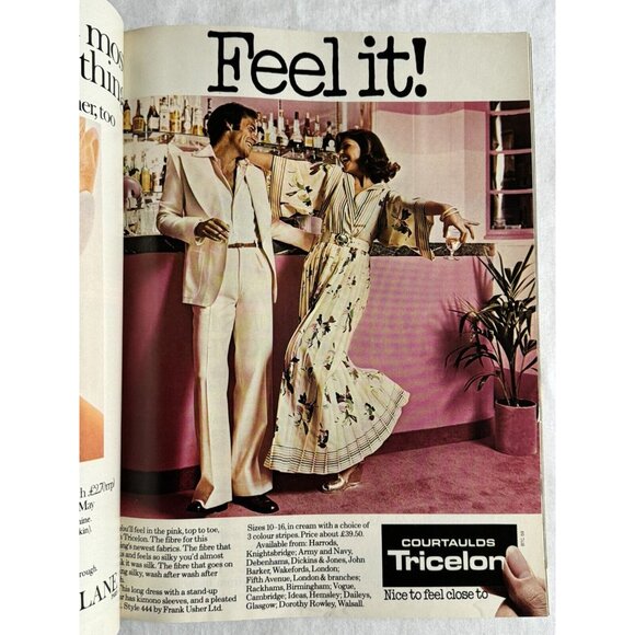 BRITISH VOGUE - May 1975 - Picture 8 of 16